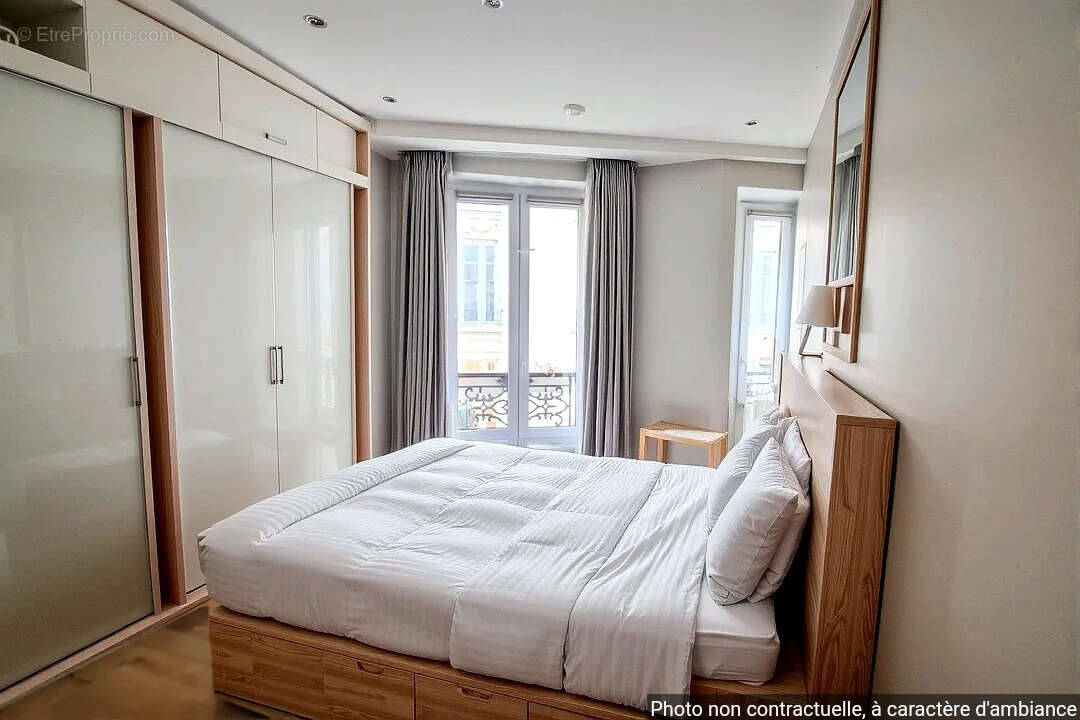 Appartement à PARIS-9E