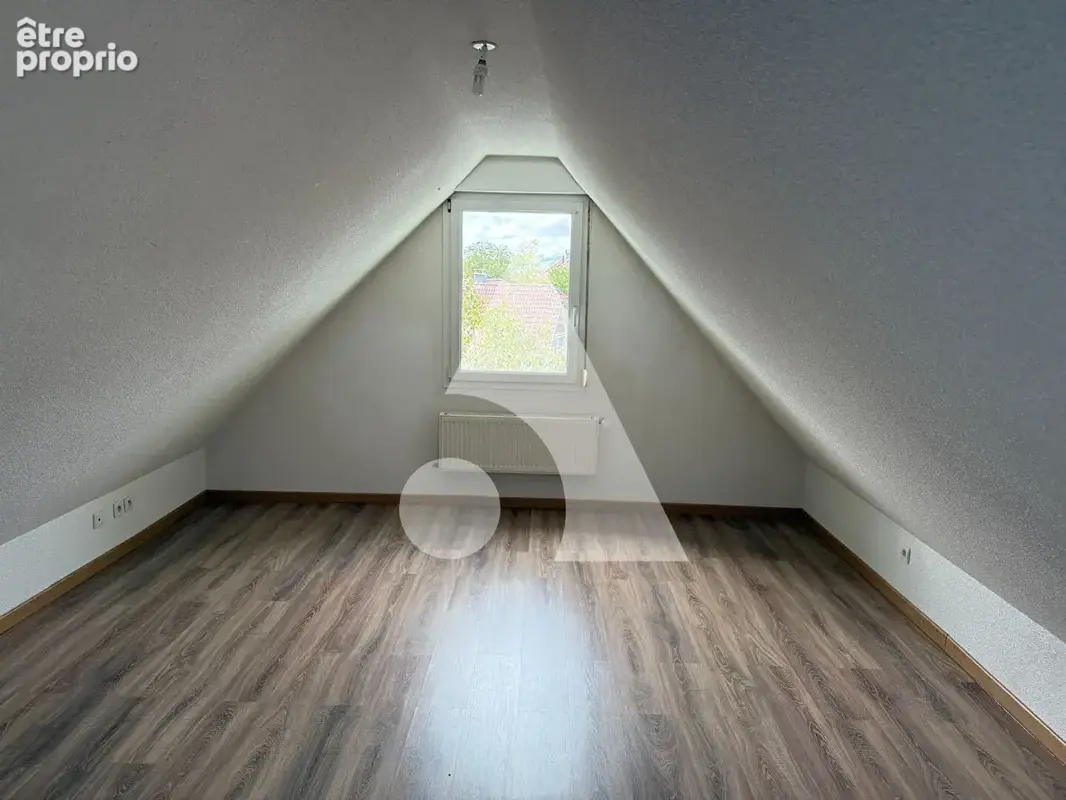 Maison Grosne 11 pièce(s) 286.16 m2 - photo 14