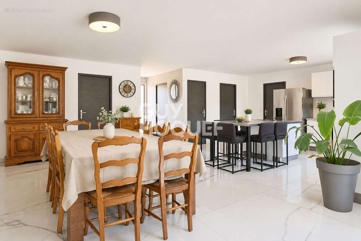 À vendre à Xeuilley ? Maison de plain-pied de 156 m² - photo 3
