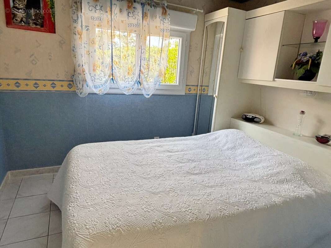 Maison à ROQUEBRUNE-SUR-ARGENS