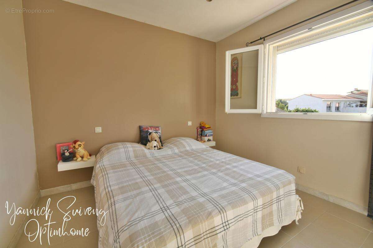 Villa t5 de 136 m² - claira (66530) - photo 17