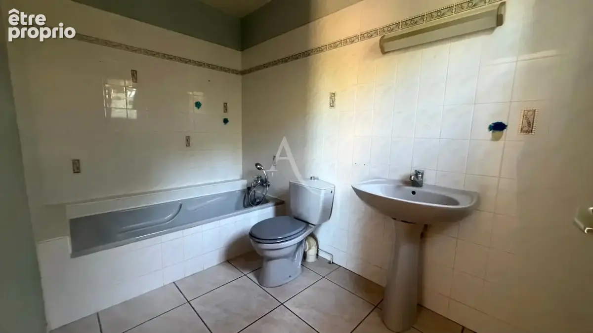 Maison familiale 163 m² - Vineuil - photo 7