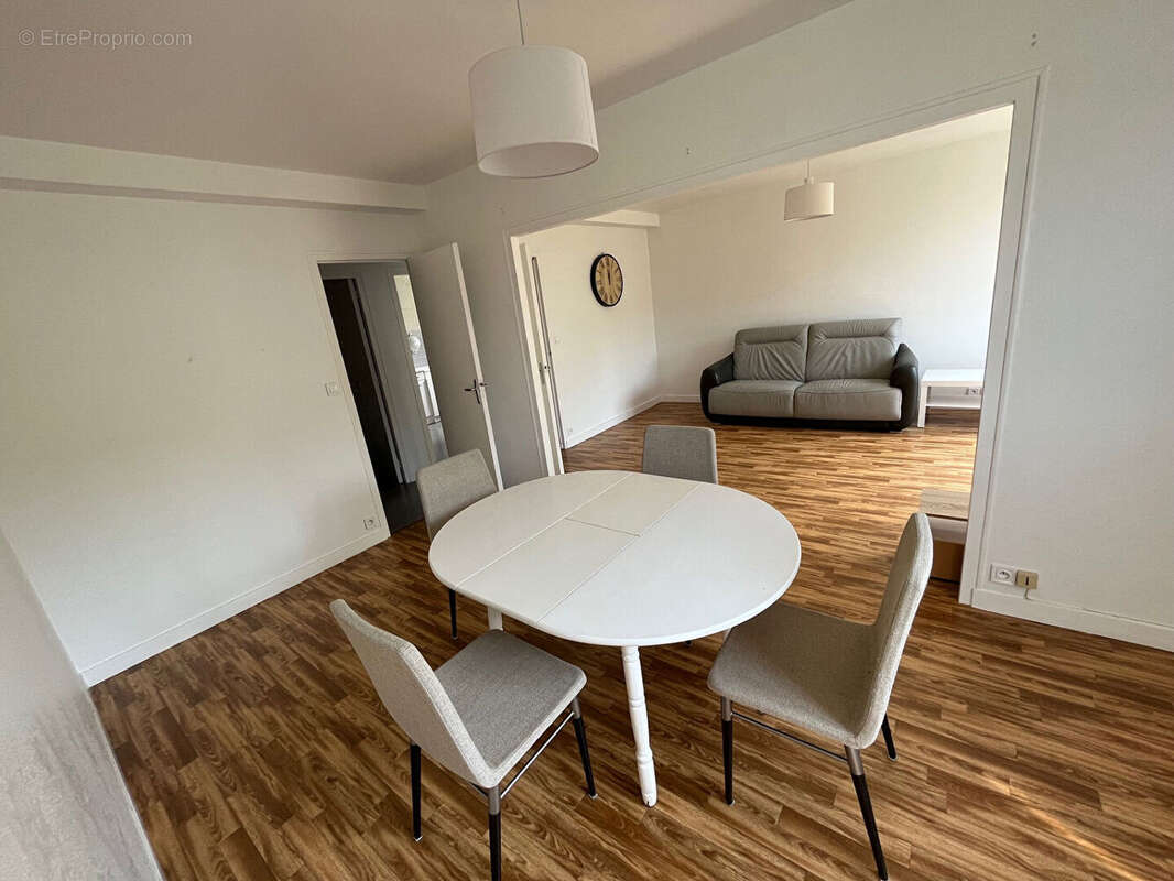 Appartement à MORTAIN