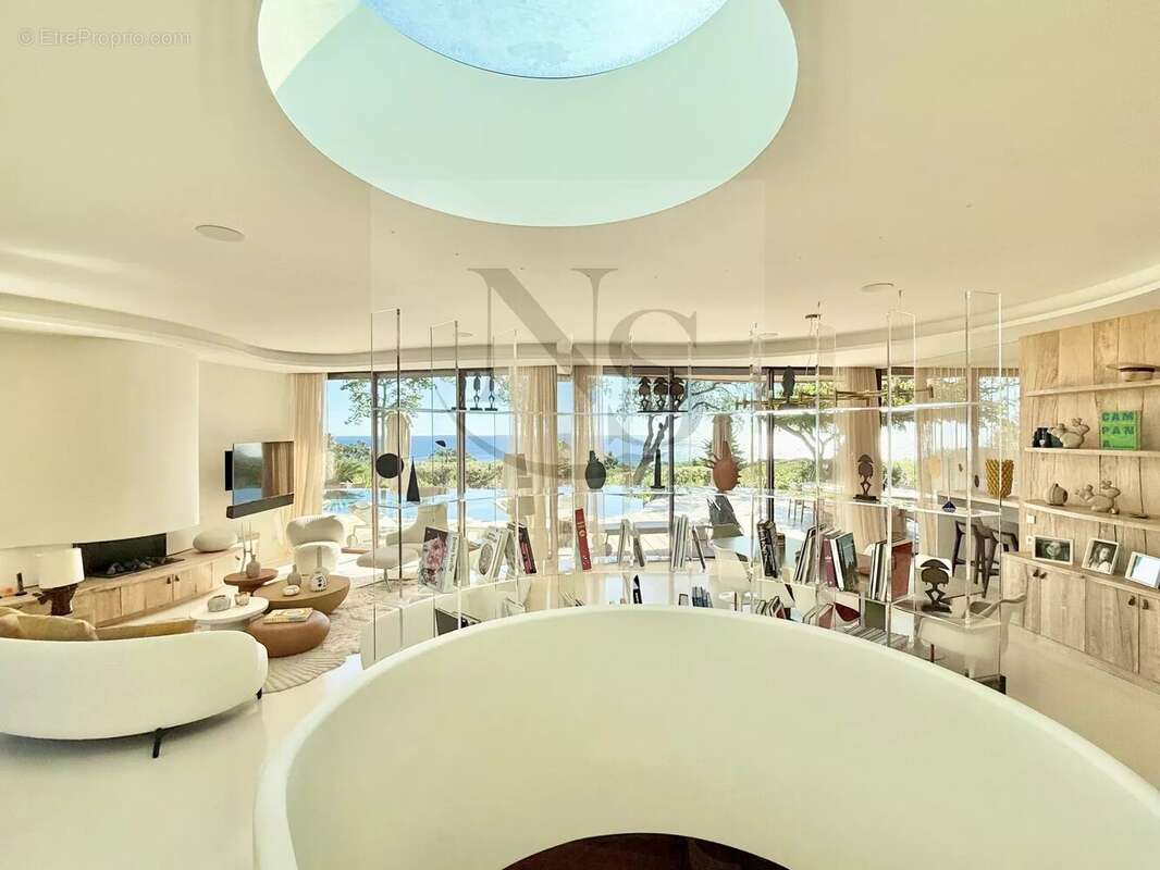 Maison à RAMATUELLE