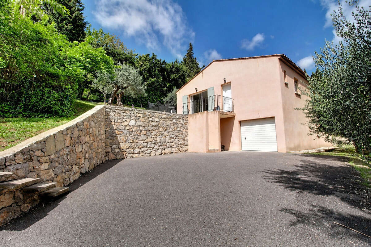 Maison à BARGEMON