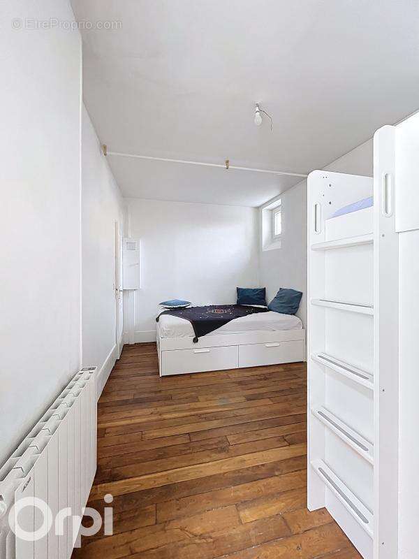 Appartement à PARIS-6E