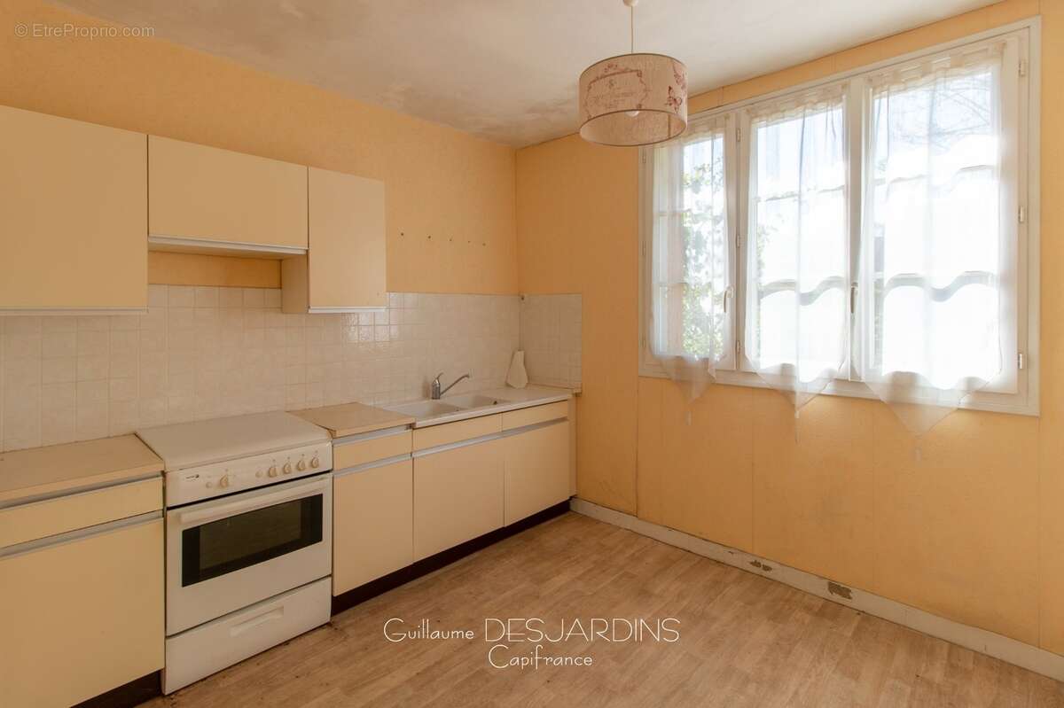 Maison à vendre 9 pièces VIMOUTIERS (61) - photo 17