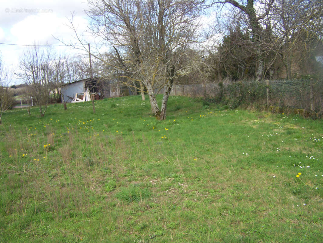 Maison à POULIGNY-NOTRE-DAME
