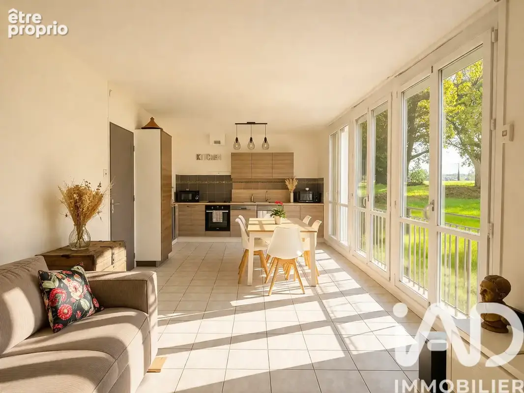 Photo 1 - Appartement à BOISSY-SAINT-LEGER