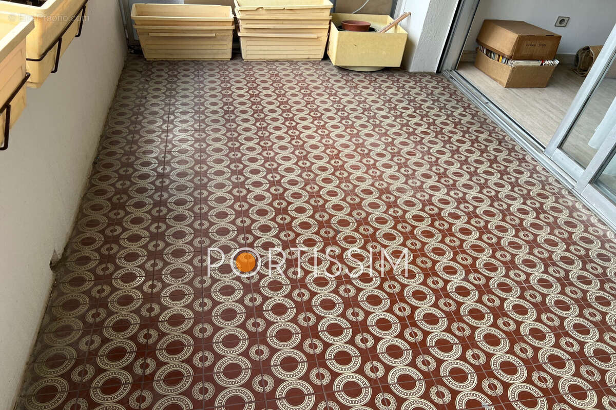 Appartement 81 m² à Saint-Laurent-Du-Var  - photo 3