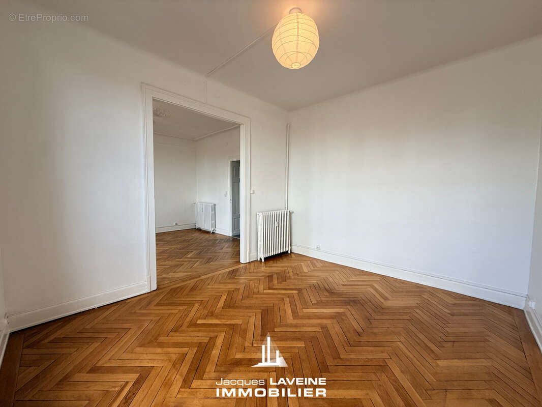 Metz-triangle impérial appartement 4 pieces + combles aménageables - photo 4