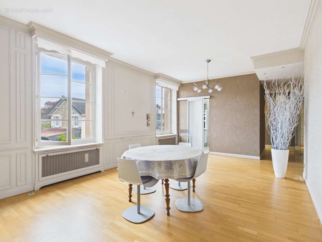 Maison à VILLENAUXE-LA-GRANDE