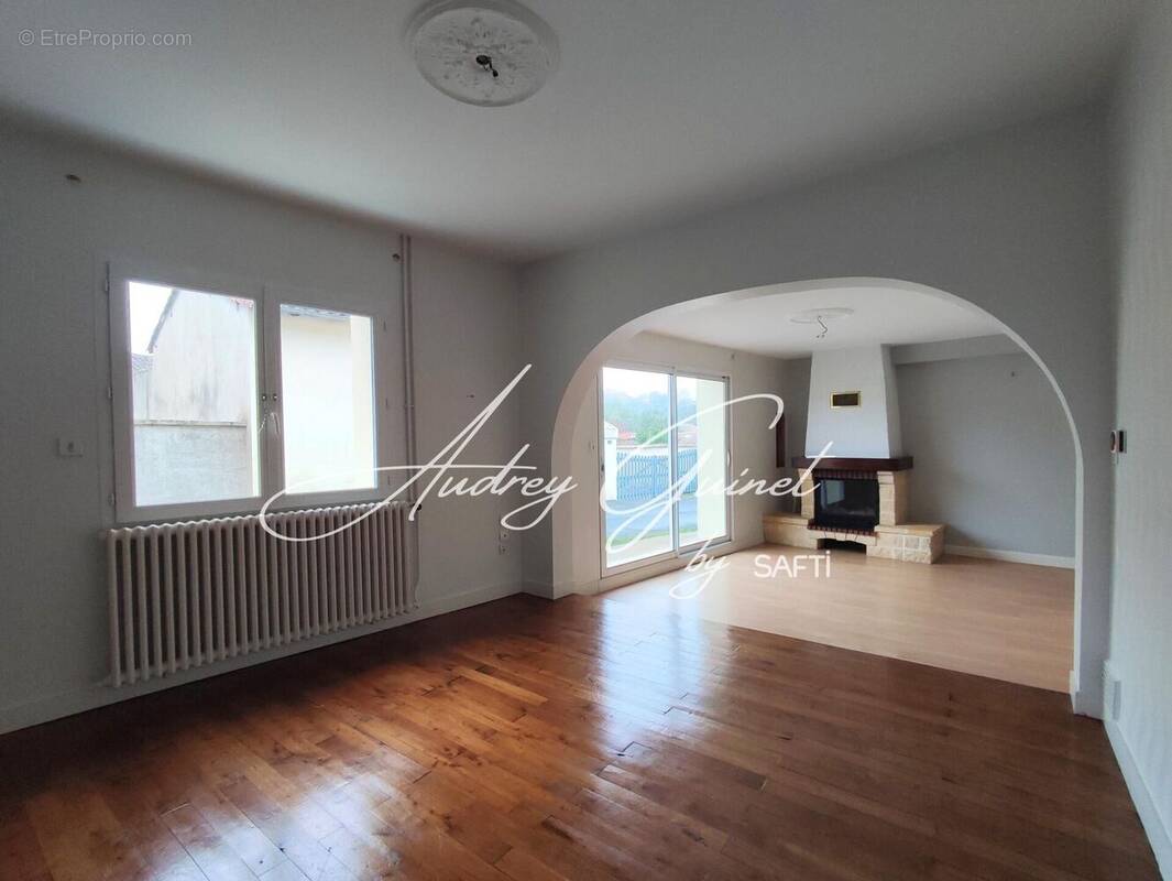 Photo 1 - Maison à ANCHE