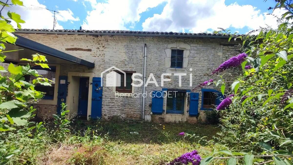 Photo 1 - Maison à CLUSSAIS-LA-POMMERAIE