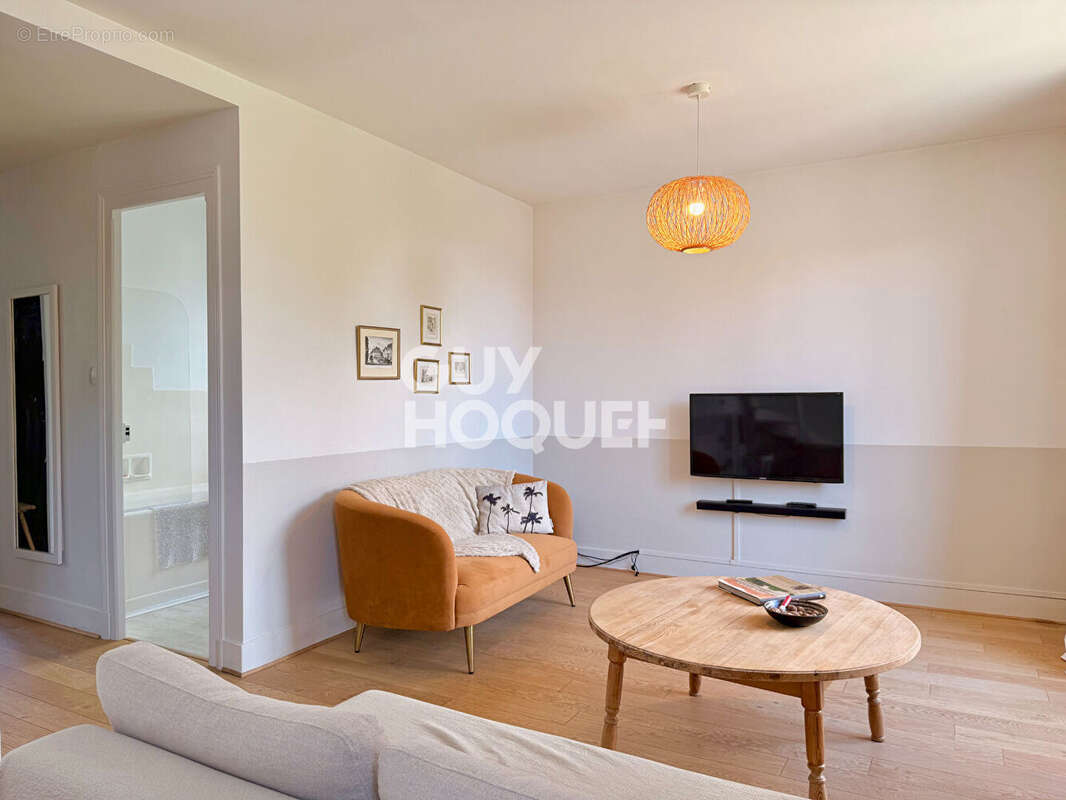 Appartement à AIX-LES-BAINS