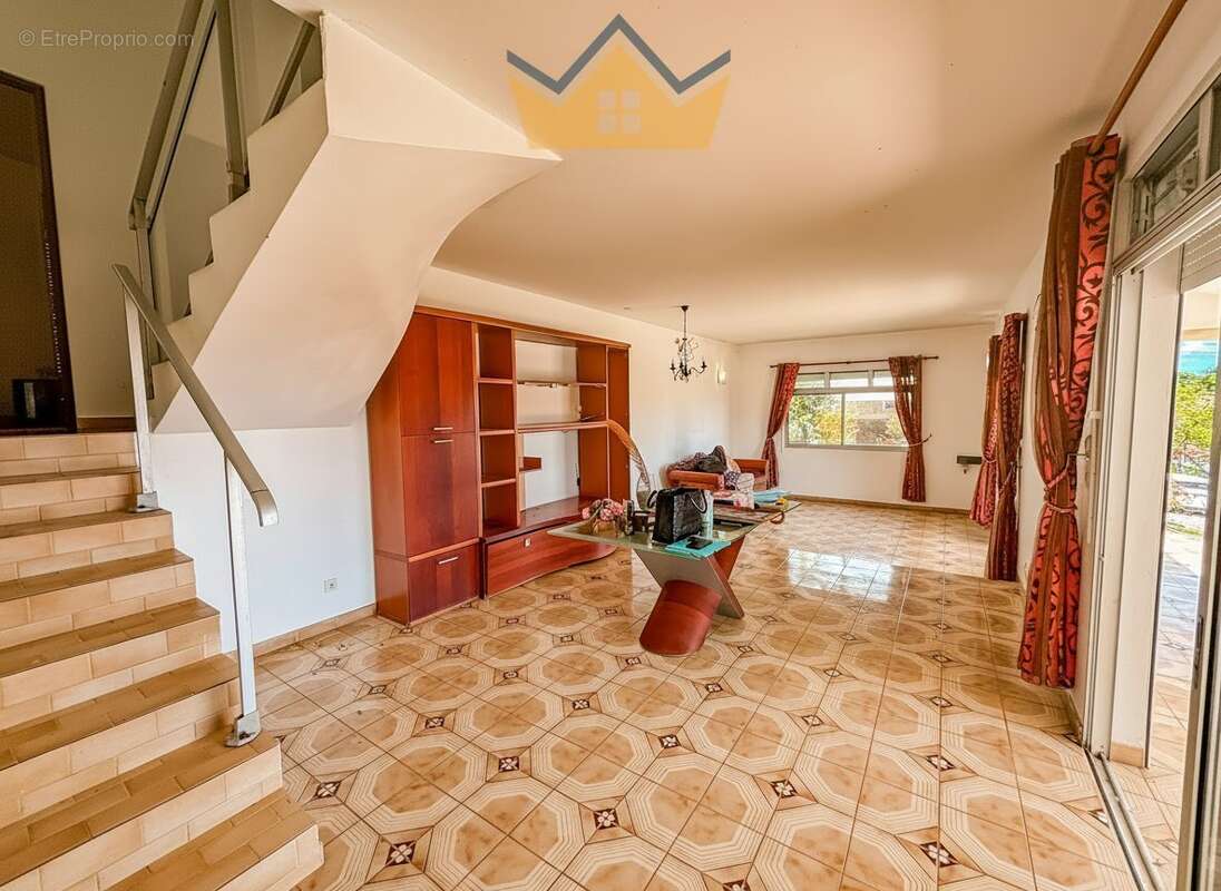 Maison à SCHOELCHER