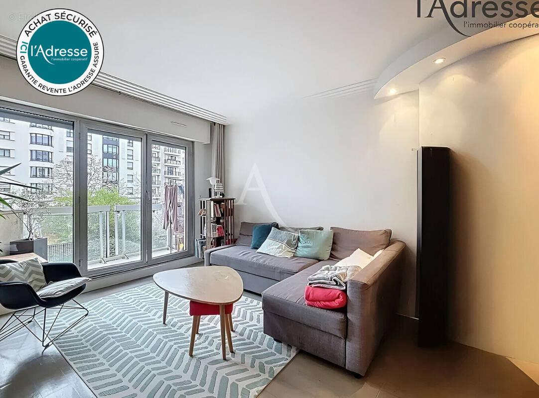 Appartement à SURESNES
