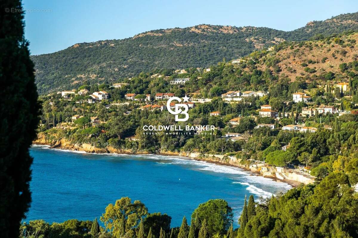 Maison à RAYOL-CANADEL-SUR-MER