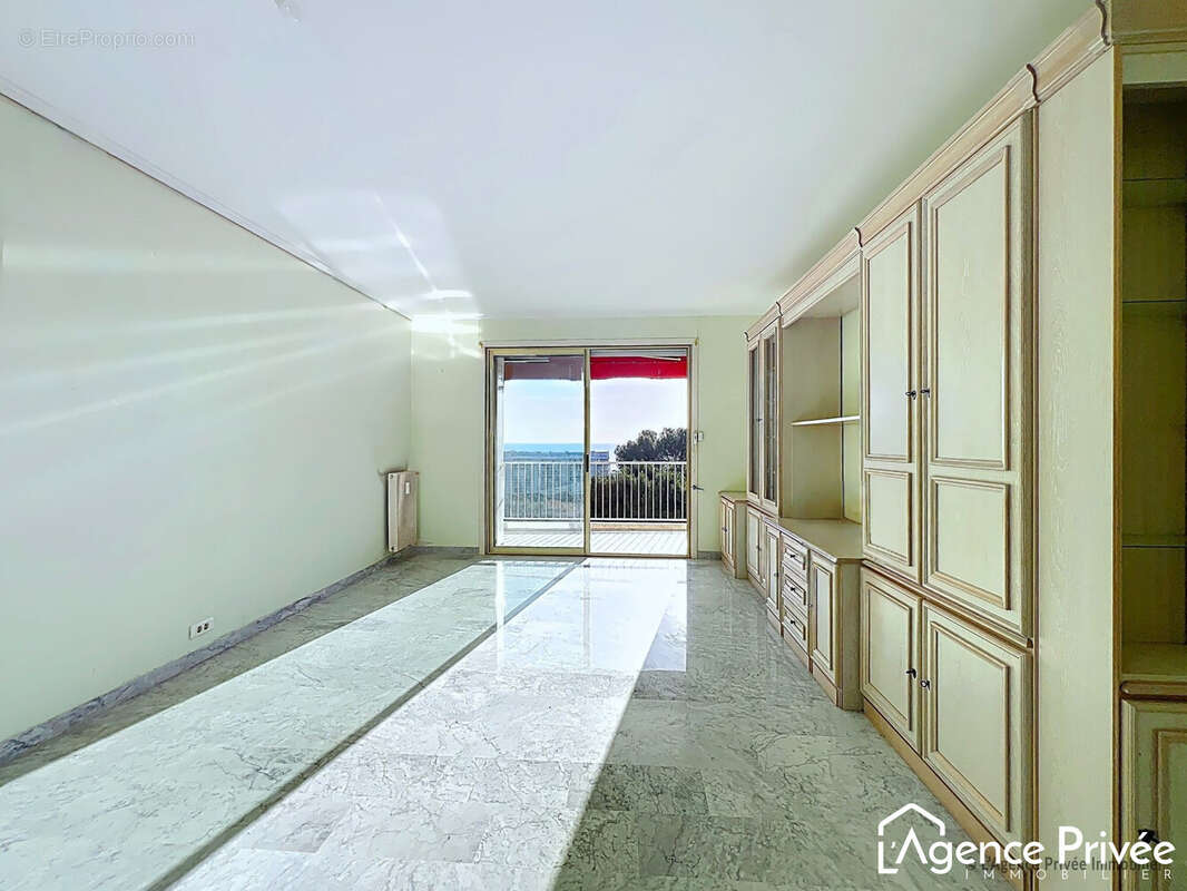 Salon - Appartement à CAGNES-SUR-MER