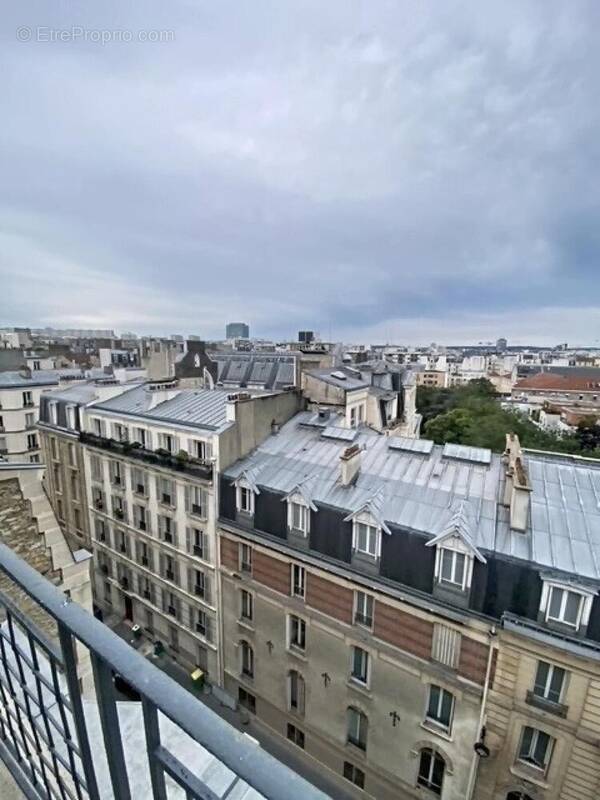 Photo 1 - Appartement à PARIS-15E