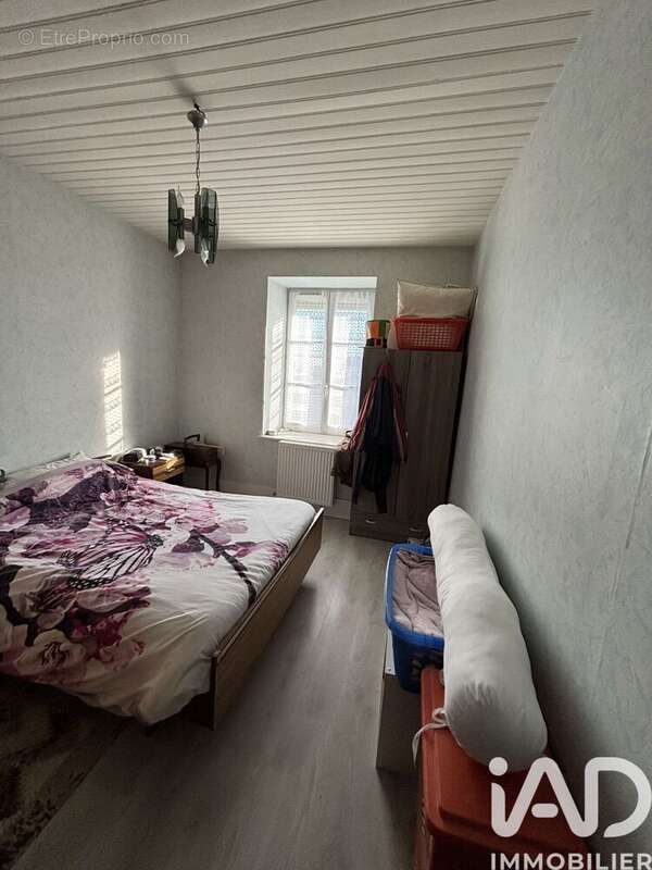 Photo 2 - Appartement à MONTSAUGEON