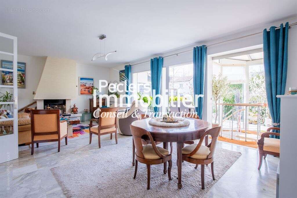 Maison à RUEIL-MALMAISON