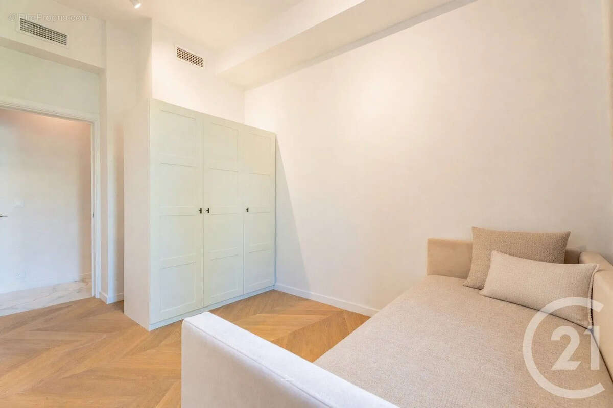 Appartement à BEAULIEU-SUR-MER
