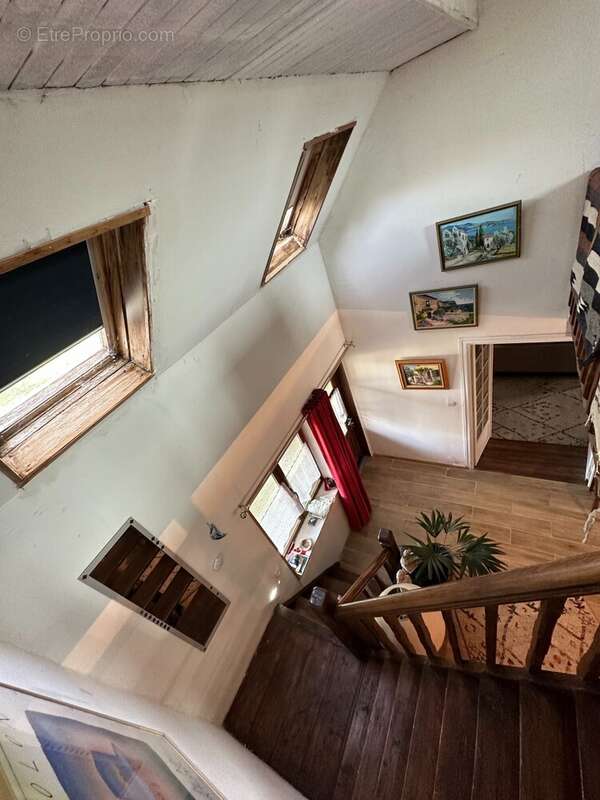 Maison à L'ABERGEMENT-SAINTE-COLOMBE