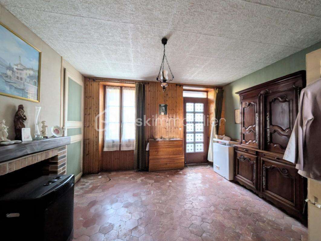Maison à CHATEAU-RENARD