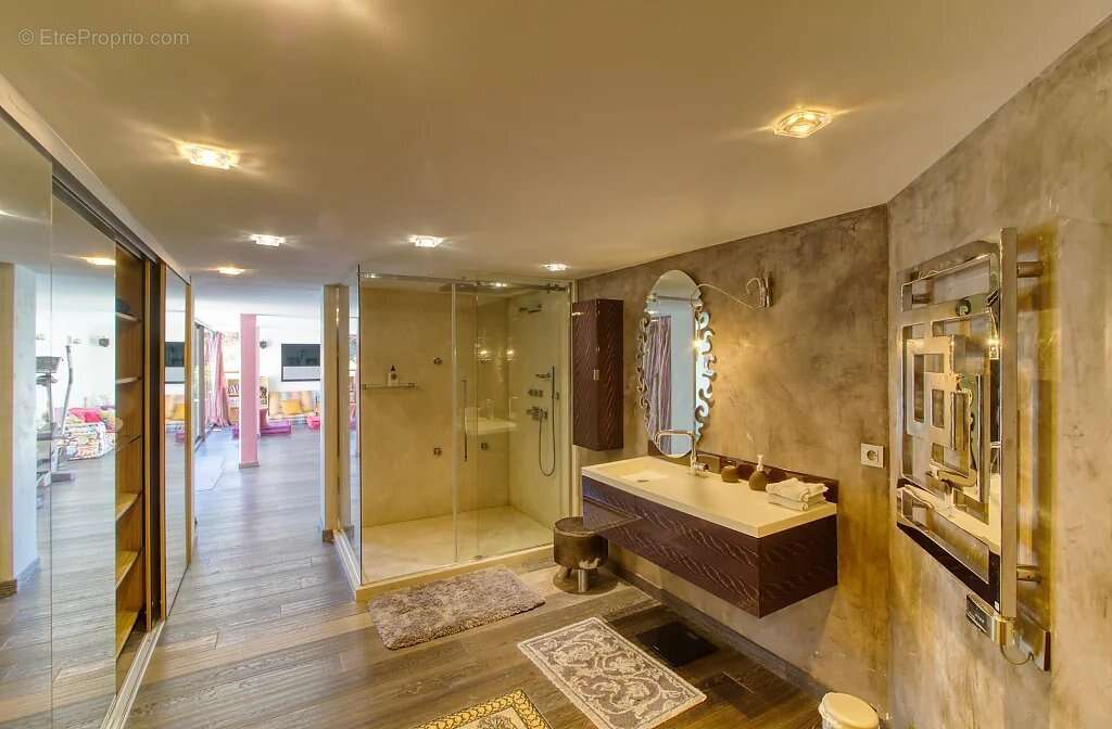 Maison à LES HOUCHES