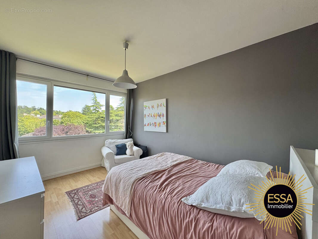 Appartement à NOISY-LE-ROI
