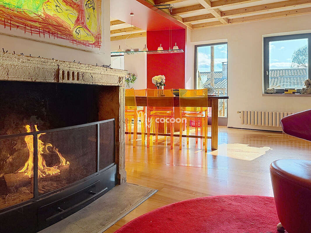 Maison à SAINT-CYR-AU-MONT-D'OR