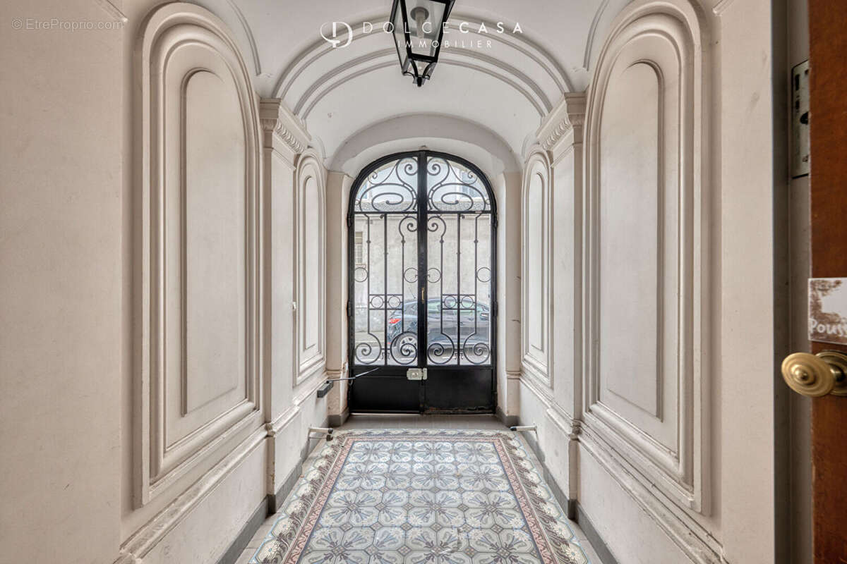 Appartement à LE PERREUX-SUR-MARNE