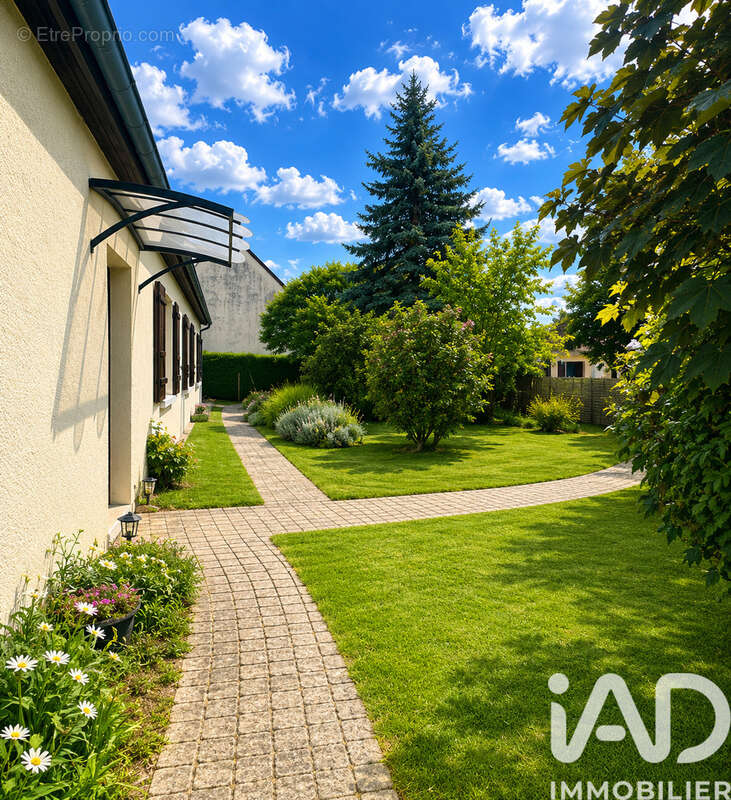 Photo 3 - Maison à ARTANNES-SUR-INDRE