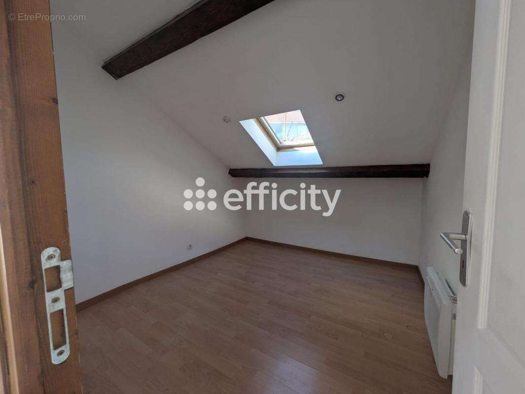 Appartement à AIX-LES-BAINS