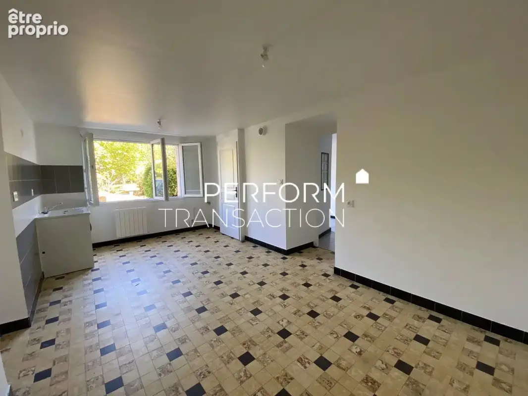 À vendre – maison familiale de 6 pièces de 152 m² avec terrain de 2 173 m² - photo 8