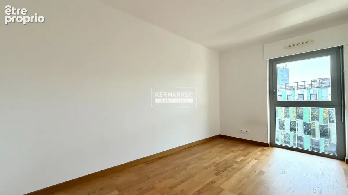 Appartement Nantes T3 duplex 61m² - vue Loire - terrasse - stationnement - photo 4