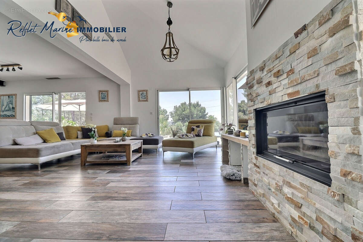 Maison à LA CADIERE-D&#039;AZUR