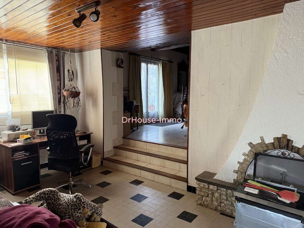 Maison à NEUVILLE-DE-POITOU