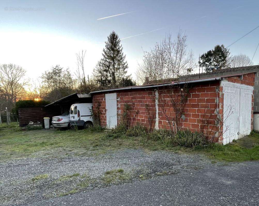 Maison à ORSENNES