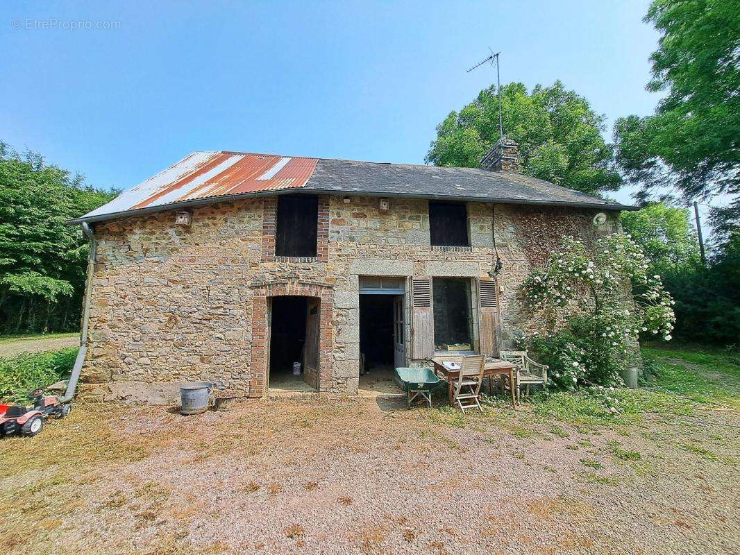 Maison à LIGNIERES-ORGERES