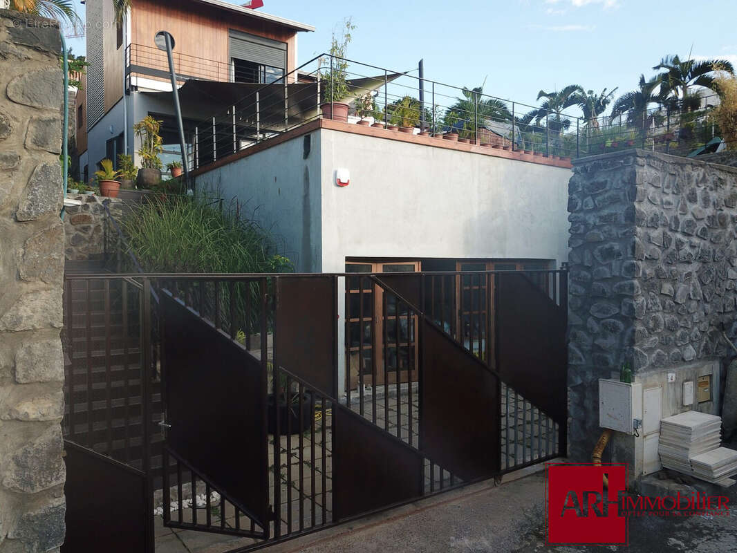 Maison à LA POSSESSION