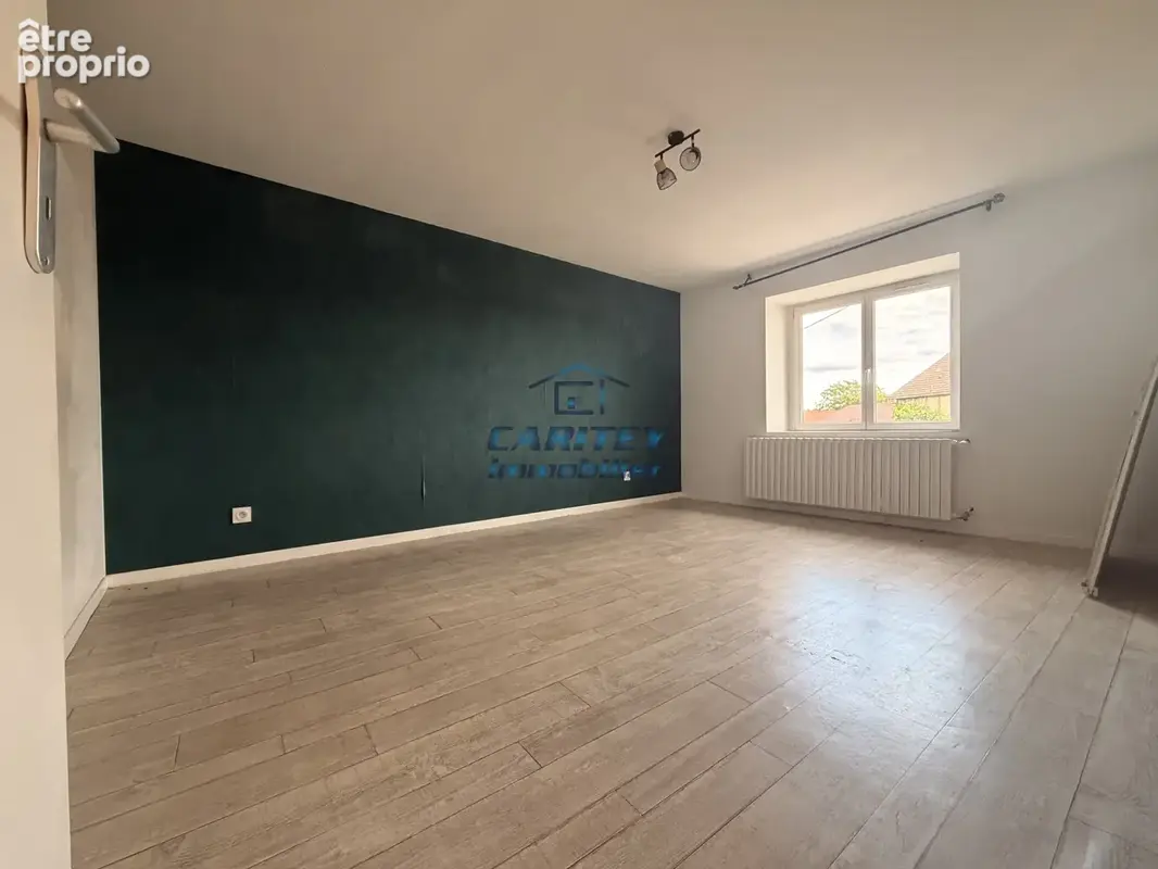 Maison 4 chambres sur 8 ares de terrain - FROIDECONCHE 70300 - photo 9