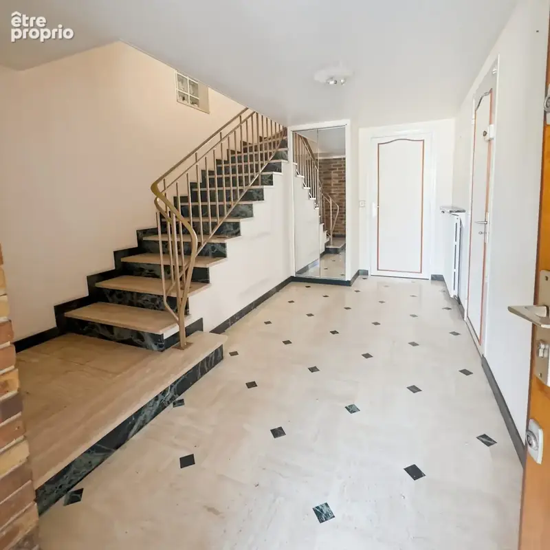 Maison 6 pièces 155 m² à vendre à Le Raincy (93340) - photo 3