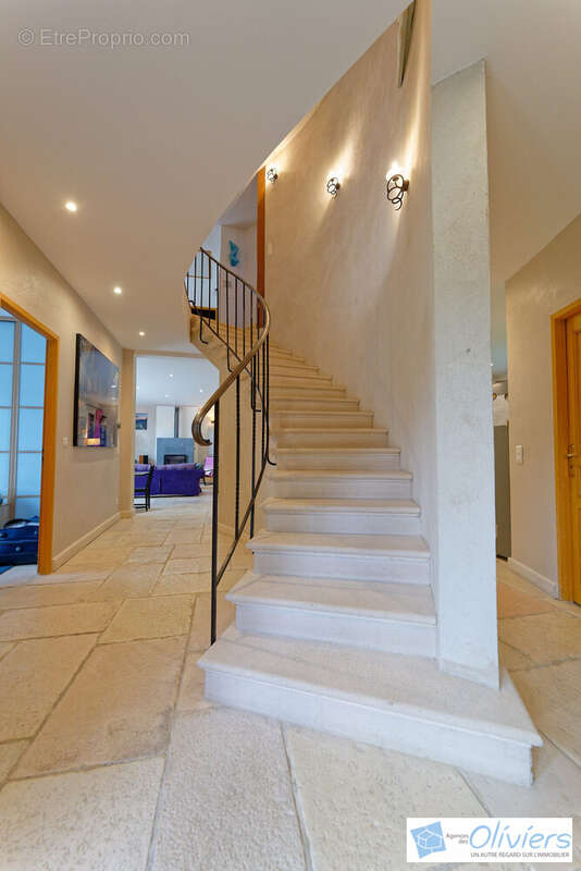 Maison à BULLION