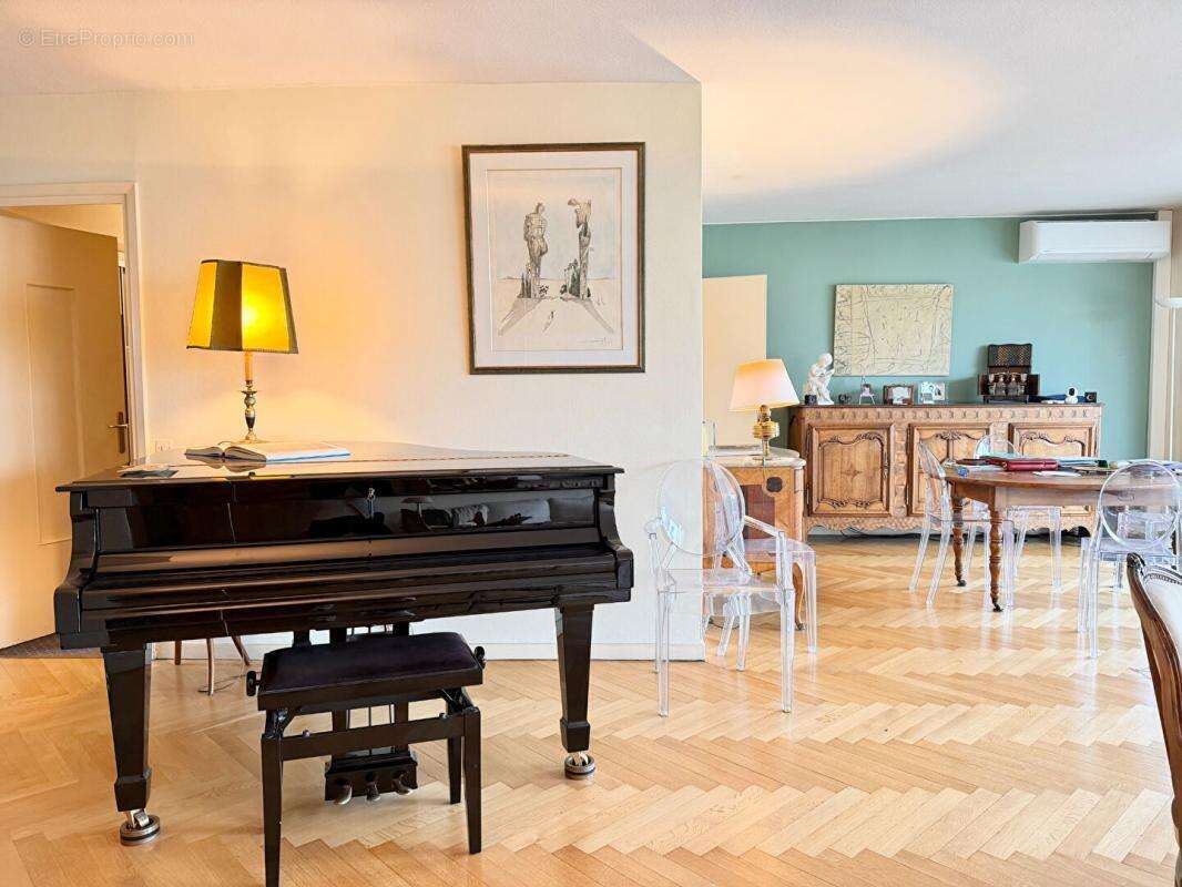 Appartement à LYON-6E