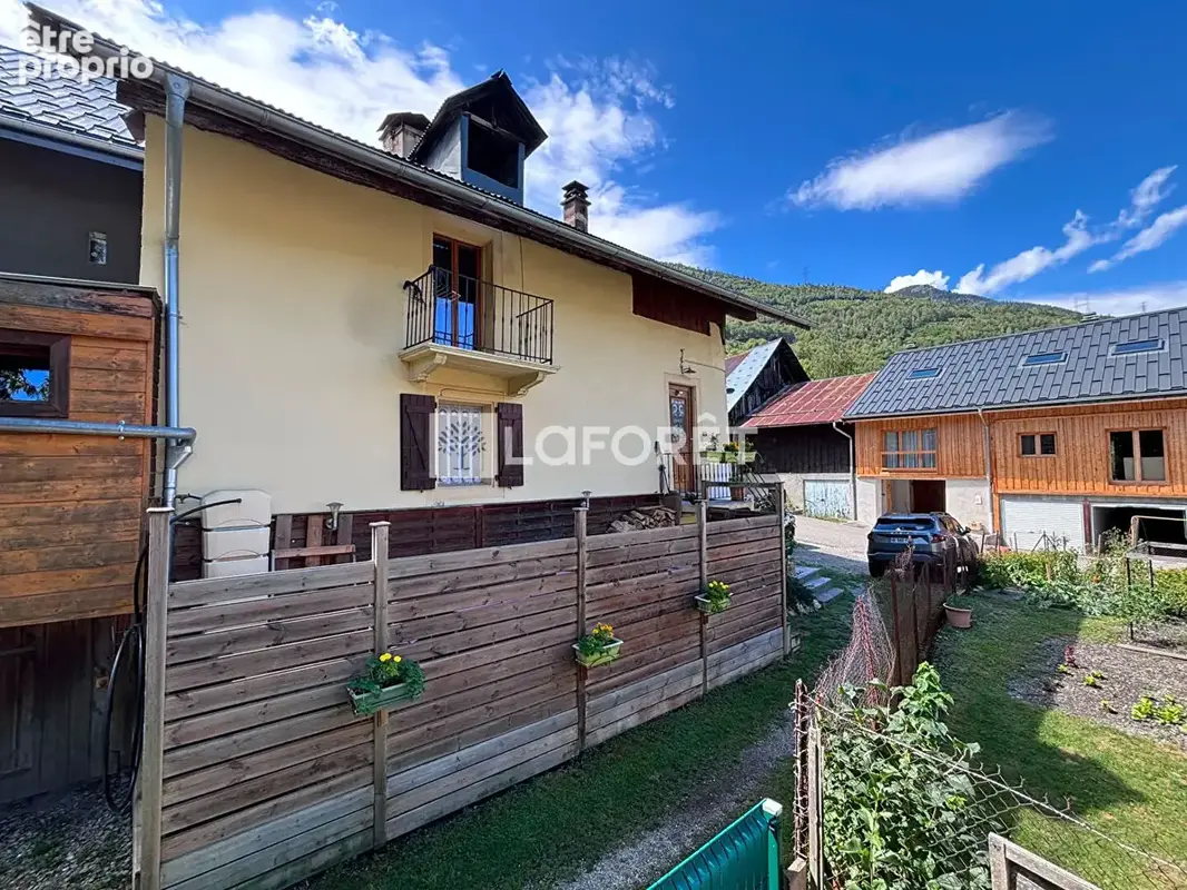 Maison à ALBERTVILLE