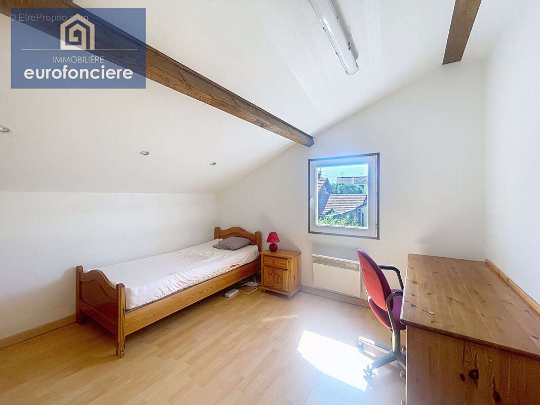 Maison à SAINT-ANDRE-LES-VERGERS