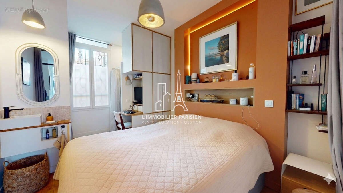 Appartement à PARIS-17E