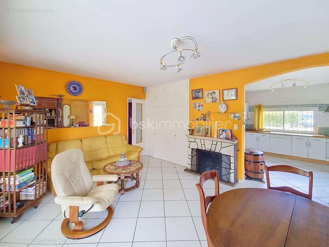 Lit-et-Mixe – Maison de 73 m² à réinventer, 2 chambres et annexe - photo 8